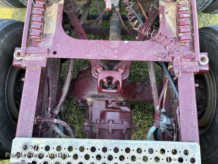 image for item DT3277 2005 Kenworth W900 semi truck