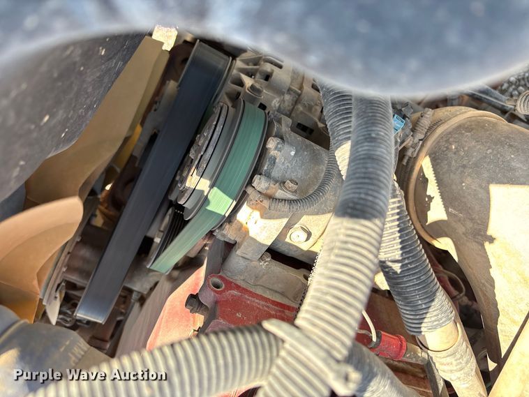 image for item DT3280 2007 International 9200i semi truck