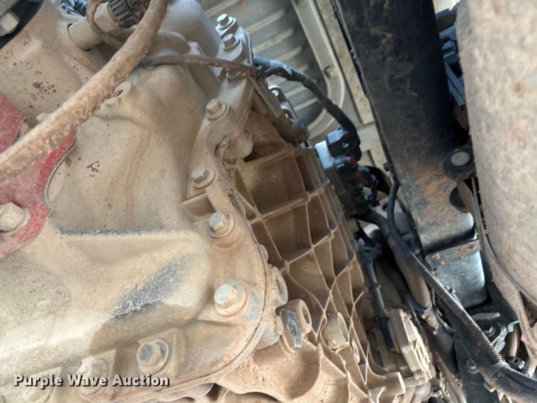 image for item DT3347 2022 Mack Pinnacle semi truck