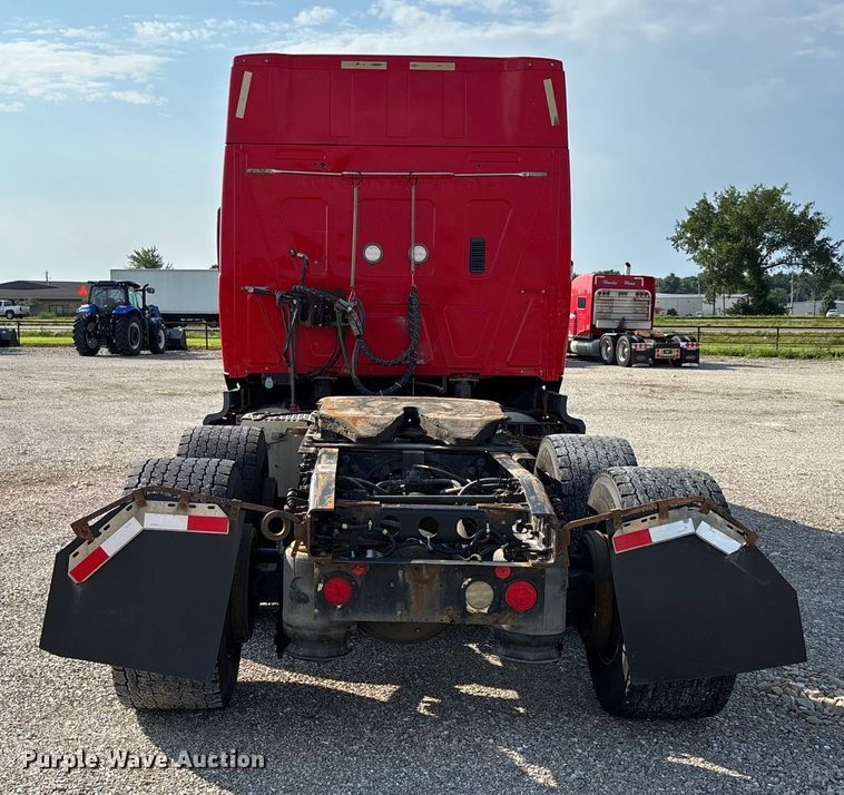 image for item DU1251 2014 International Pro Star Plus semi truck