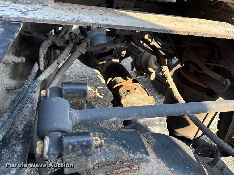 image for item DU1251 2014 International Pro Star Plus semi truck