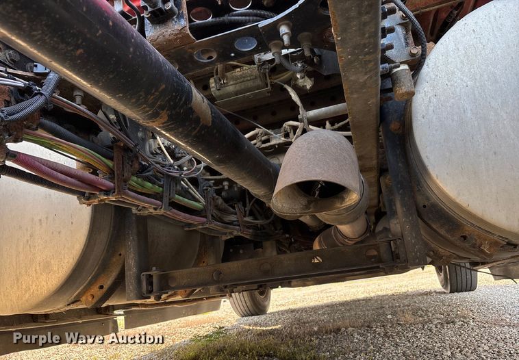 image for item DU1251 2014 International Pro Star Plus semi truck