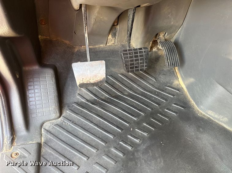 image for item DU1251 2014 International Pro Star Plus semi truck