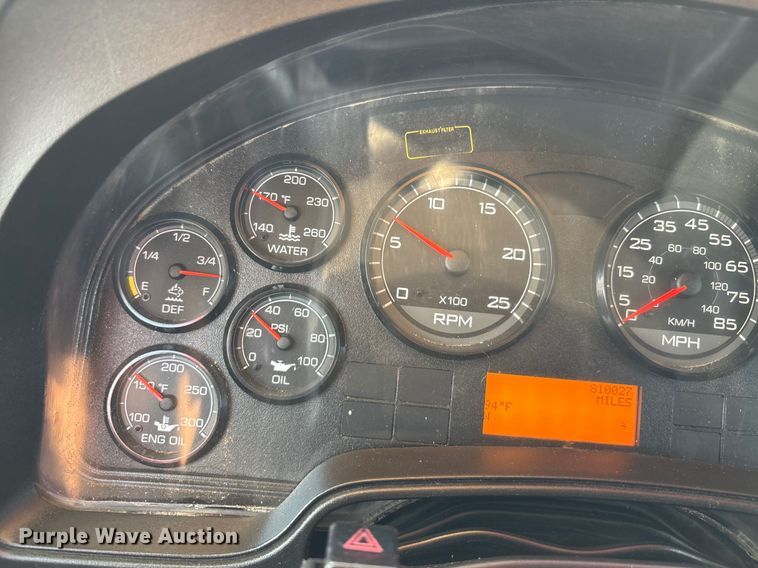 image for item DU1251 2014 International Pro Star Plus semi truck