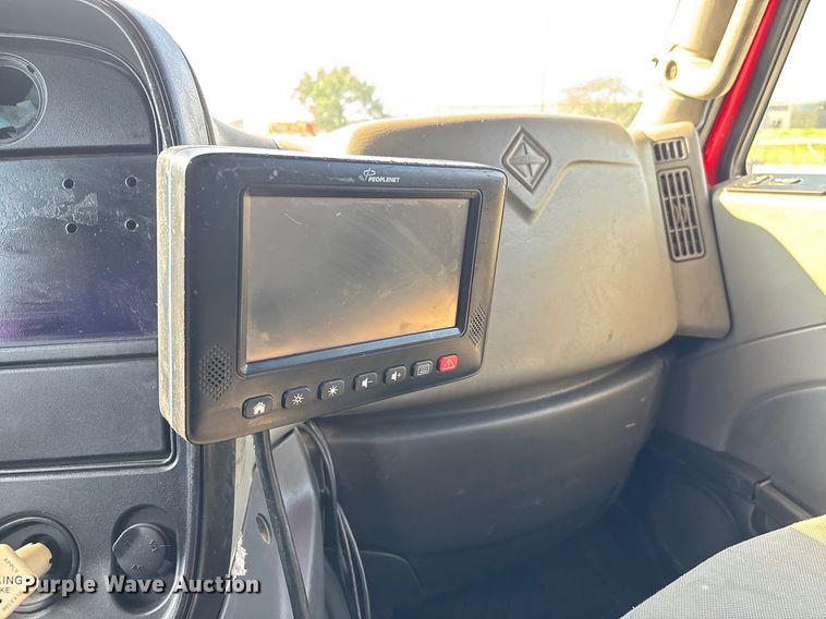 image for item DU1251 2014 International Pro Star Plus semi truck