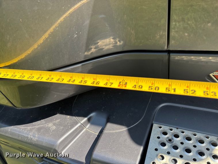 image for item DU1270 2016 International ProStar Plus semi truck