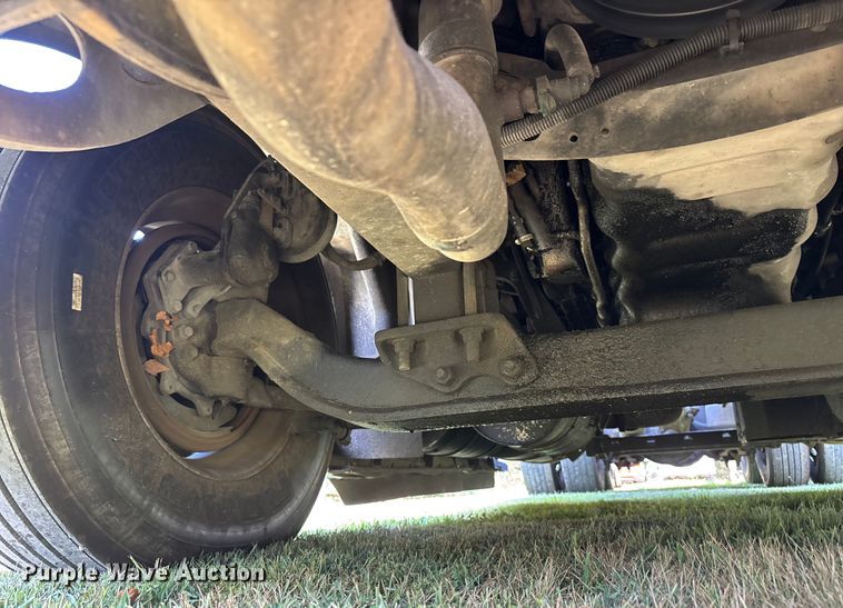 image for item DU1270 2016 International ProStar Plus semi truck