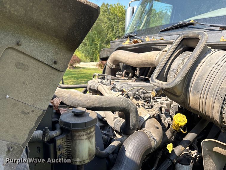 image for item DU1270 2016 International ProStar Plus semi truck