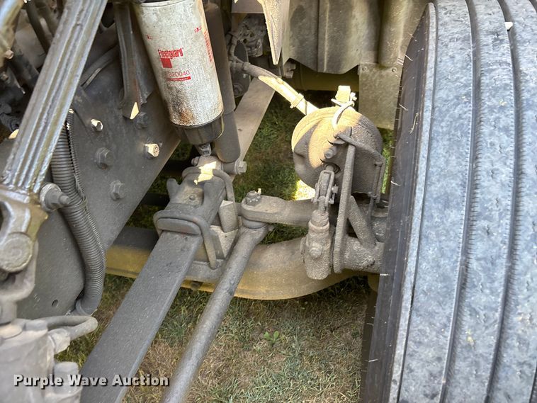 image for item DU1270 2016 International ProStar Plus semi truck