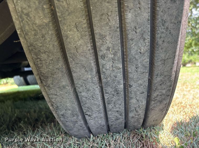 image for item DU1270 2016 International ProStar Plus semi truck