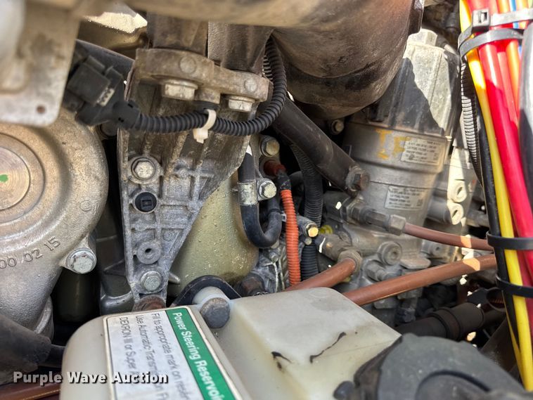 image for item DW3493 2012 Freightliner Cascadia semi truck