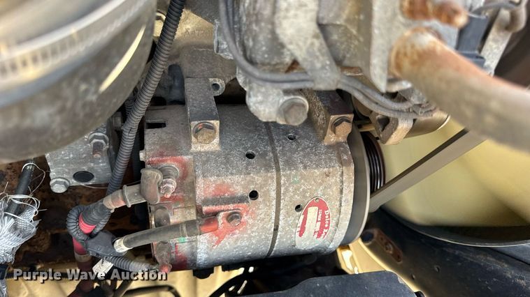 image for item DW3493 2012 Freightliner Cascadia semi truck