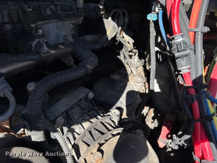 image for item DW3494 2017 Freightliner Cascadia semi truck