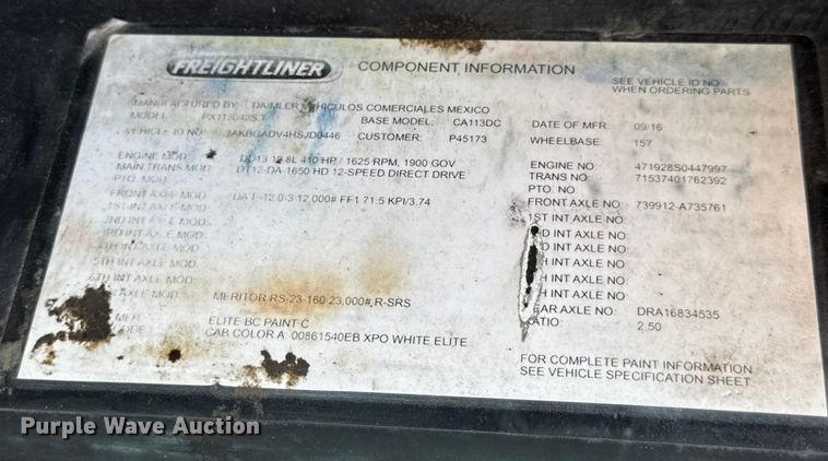 image for item DW3494 2017 Freightliner Cascadia semi truck