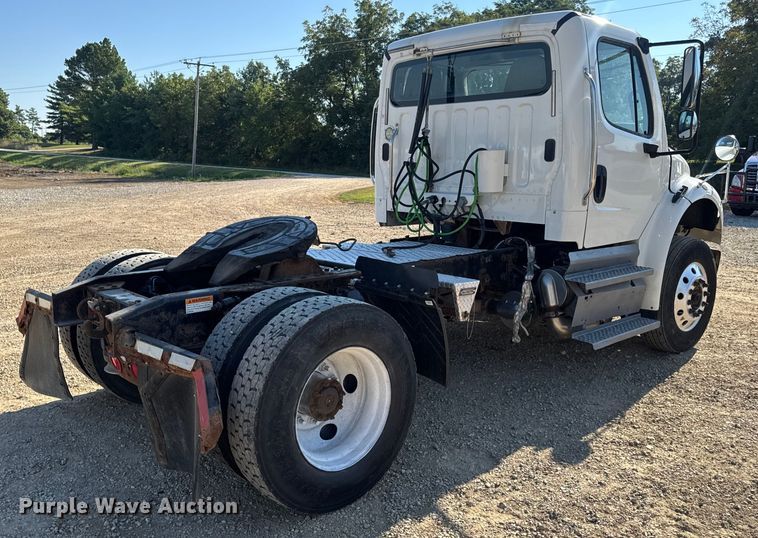 CAMIóN 2015 FREIGHTLINER