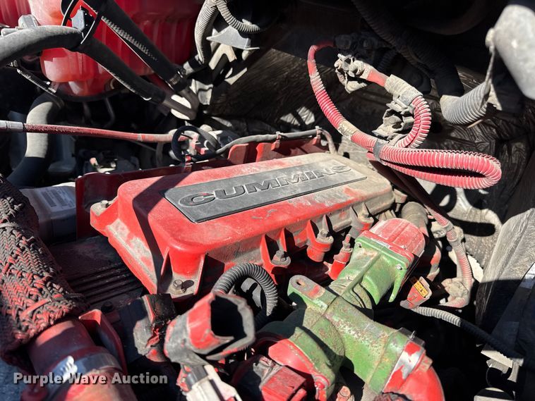 image for item DW3496 2015 Freightliner Business Class M2 semi truck