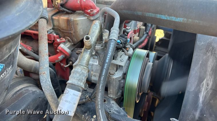 image for item DW3496 2015 Freightliner Business Class M2 semi truck