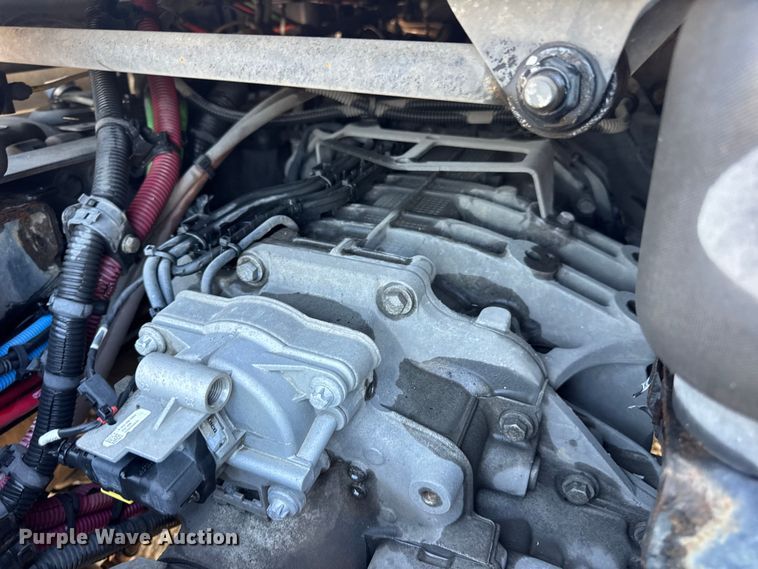 image for item DW3498 2017 Freightliner Cascadia semi truck