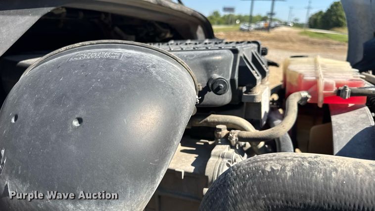 image for item DW3498 2017 Freightliner Cascadia semi truck