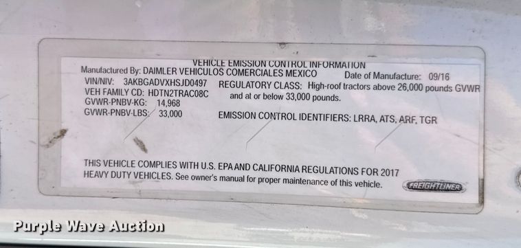 image for item DW3498 2017 Freightliner Cascadia semi truck