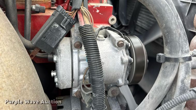 image for item DW6501 2008 International 9200i semi truck