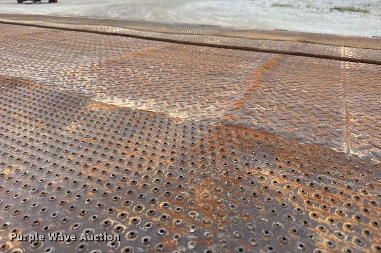 image for item DW6502 1997 International 4900 rollback truck