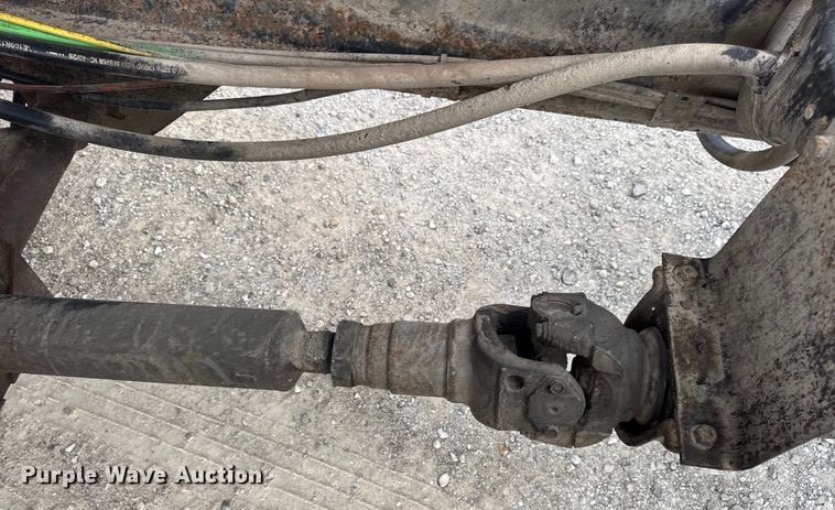 image for item DW6502 1997 International 4900 rollback truck