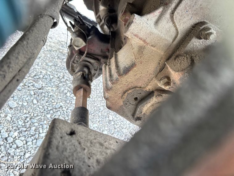 image for item DW6502 1997 International 4900 rollback truck