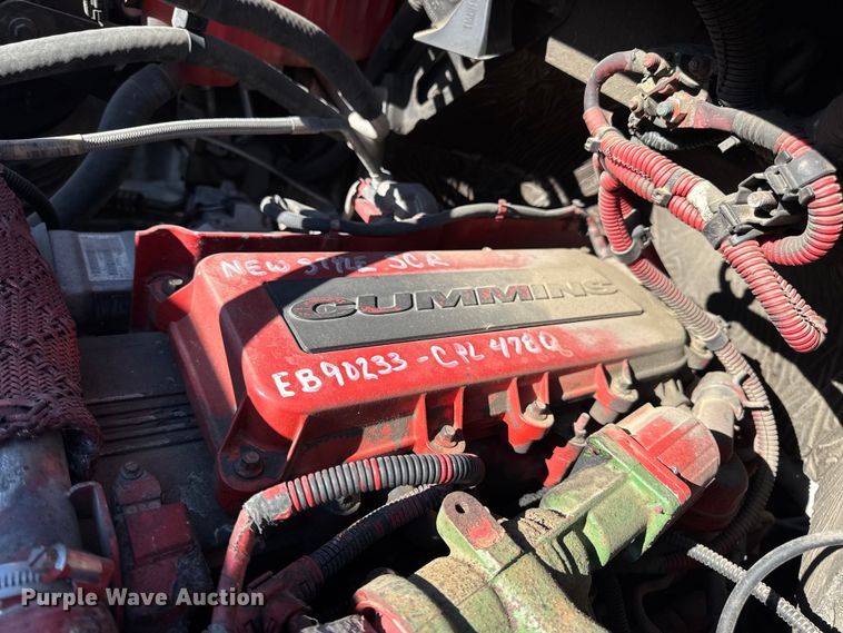 image for item DW6530 2015 Freightliner M2 semi truck