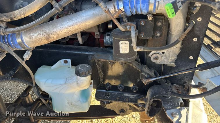 image for item DW6530 2015 Freightliner M2 semi truck