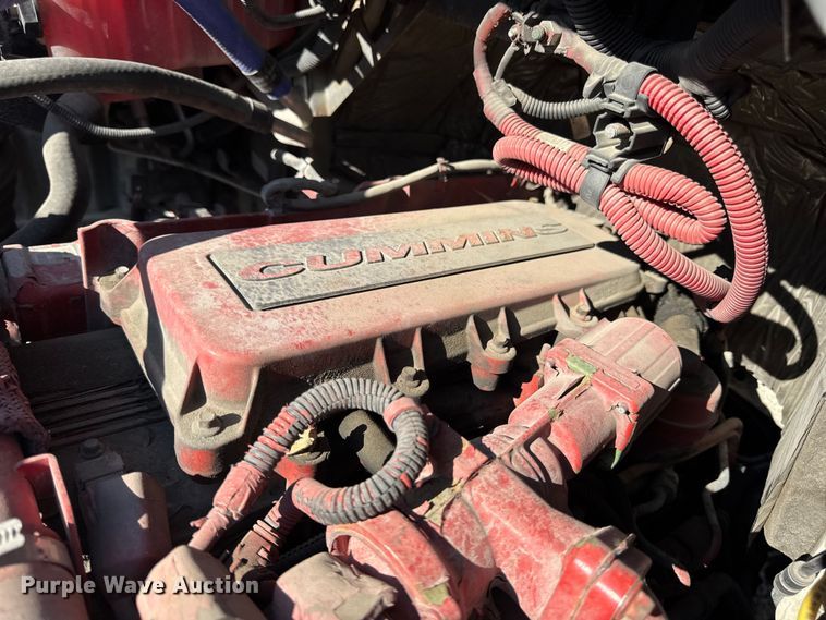 image for item DW6531 2014 Freightliner Business Class M2 semi truck