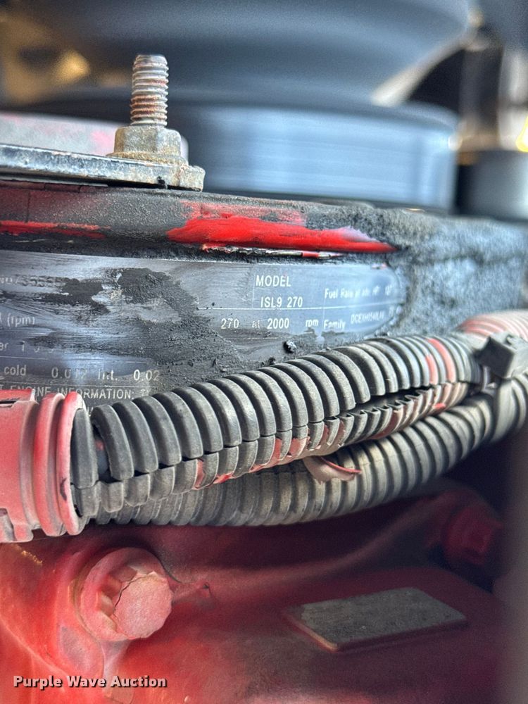 image for item DW6531 2014 Freightliner Business Class M2 semi truck