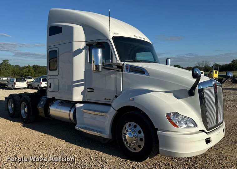 CAMIóN CAMAROTE 2020 KENWORTH