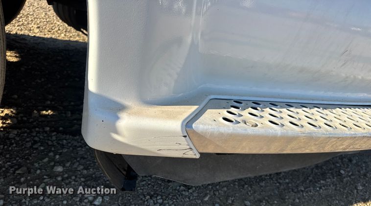 image for item DW6532 2020 Kenworth T680 Semi Truck