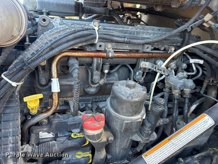 image for item DW6532 2020 Kenworth T680 Semi Truck