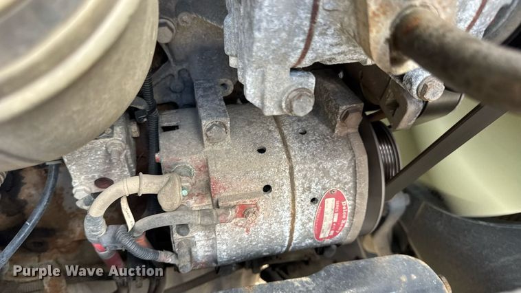 image for item DW6534 2014 Freightliner Cascadia semi truck