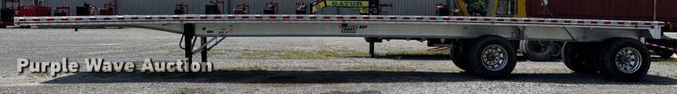 image for item DW7224 2014 East BST flatbed trailer