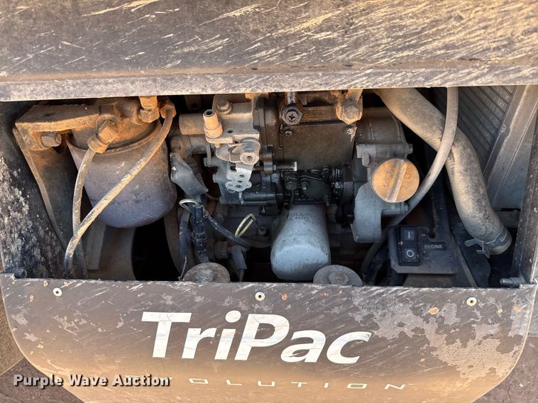 image for item DX5583 2014 Kenworth T680 semi truck