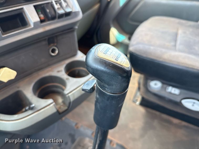 image for item DX5583 2014 Kenworth T680 semi truck