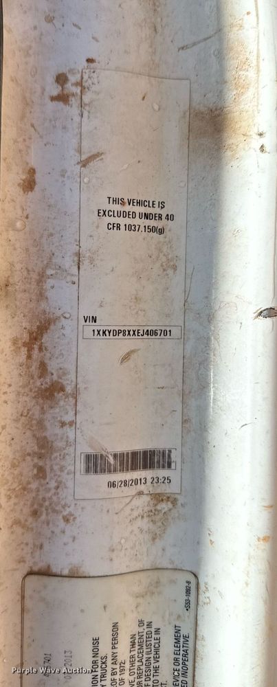 image for item DX5583 2014 Kenworth T680 semi truck