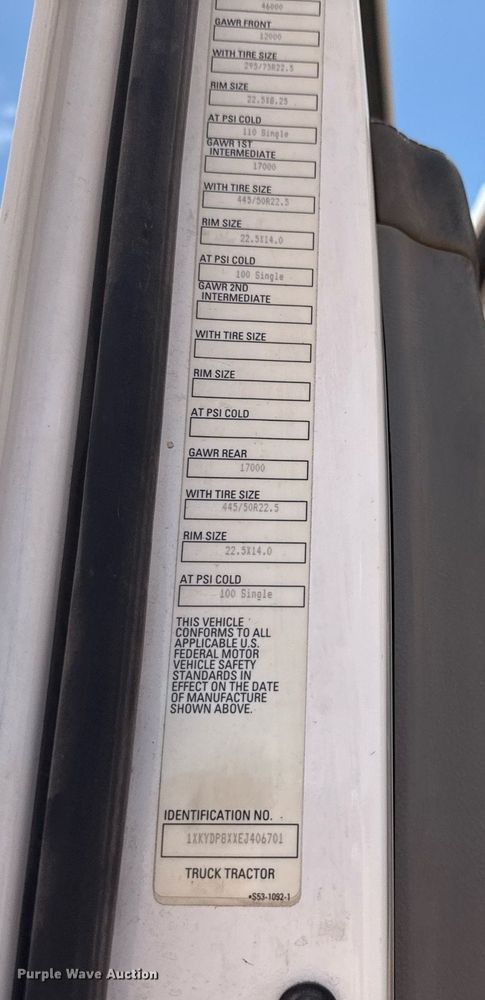 image for item DX5583 2014 Kenworth T680 semi truck