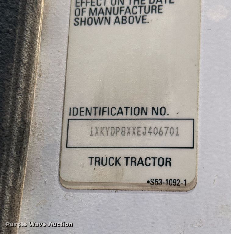 image for item DX5583 2014 Kenworth T680 semi truck