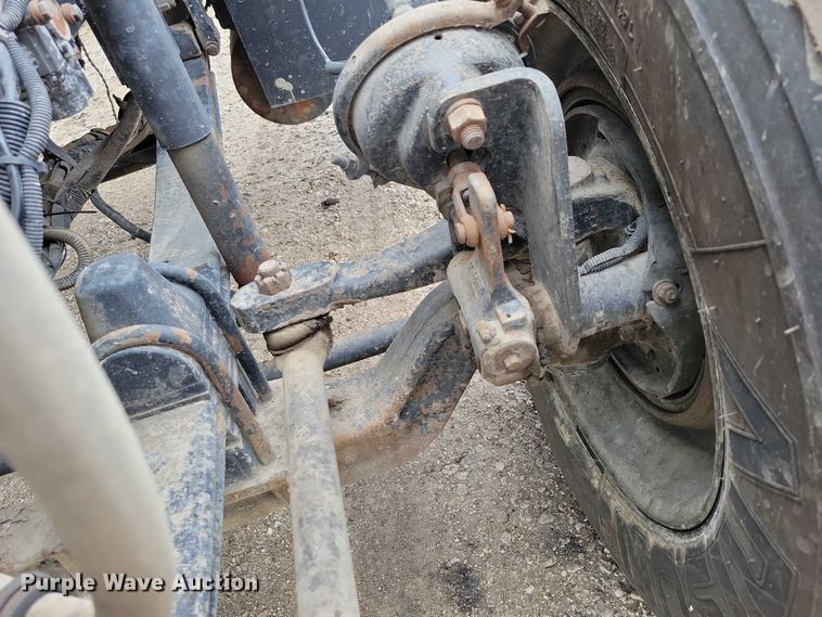 image for item DX7207 2006 Kenworth T800B semi truck