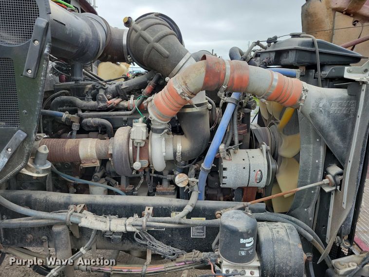 image for item DX7207 2006 Kenworth T800B semi truck