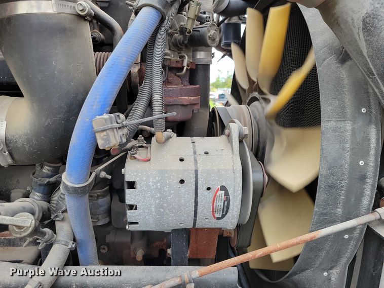 image for item DX7207 2006 Kenworth T800B semi truck