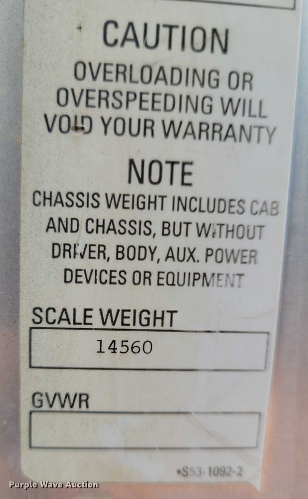 image for item DX7207 2006 Kenworth T800B semi truck