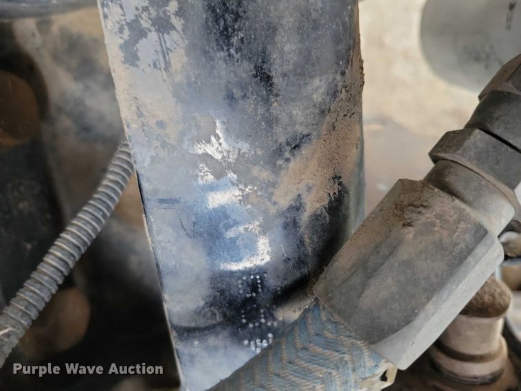 image for item DX7207 2006 Kenworth T800B semi truck