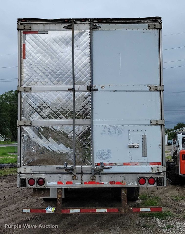 image for item DX7211 2006 Utility refrigerated van trailer