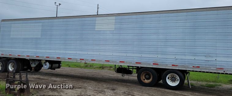 image for item DX7211 2006 Utility refrigerated van trailer