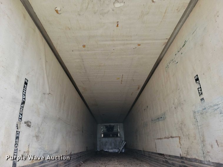 image for item DX7211 2006 Utility refrigerated van trailer